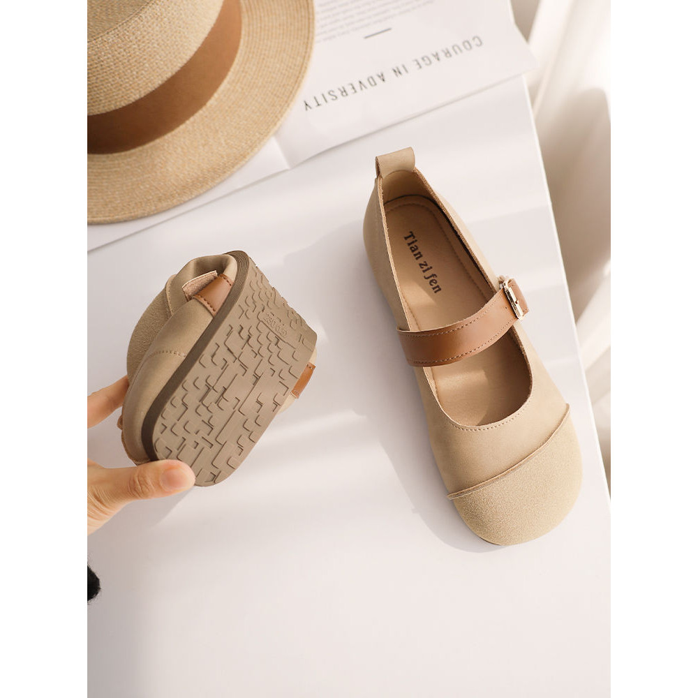 Shop ฝรั่งเศส Chanel สไตล์ Mary Jane รองเท้าผู้หญิงรองเท้าแบน Retro Birkenstock รองเท้าเย็บ Peas รอง