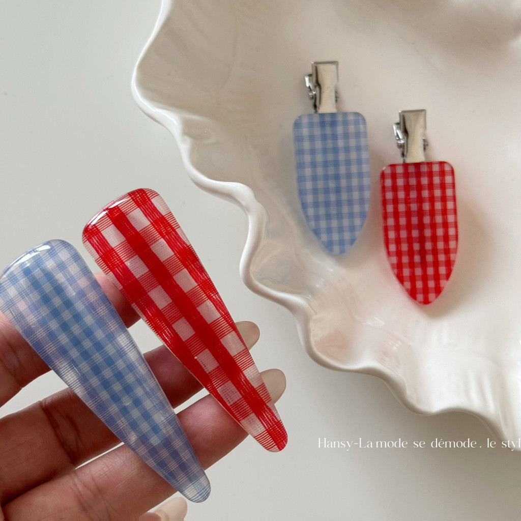กิ๊บติดผมลายสก๊อตฤดูร้อนสีแดงสีฟ้า Duckbill คลิปแต่งหน้า Hairpins