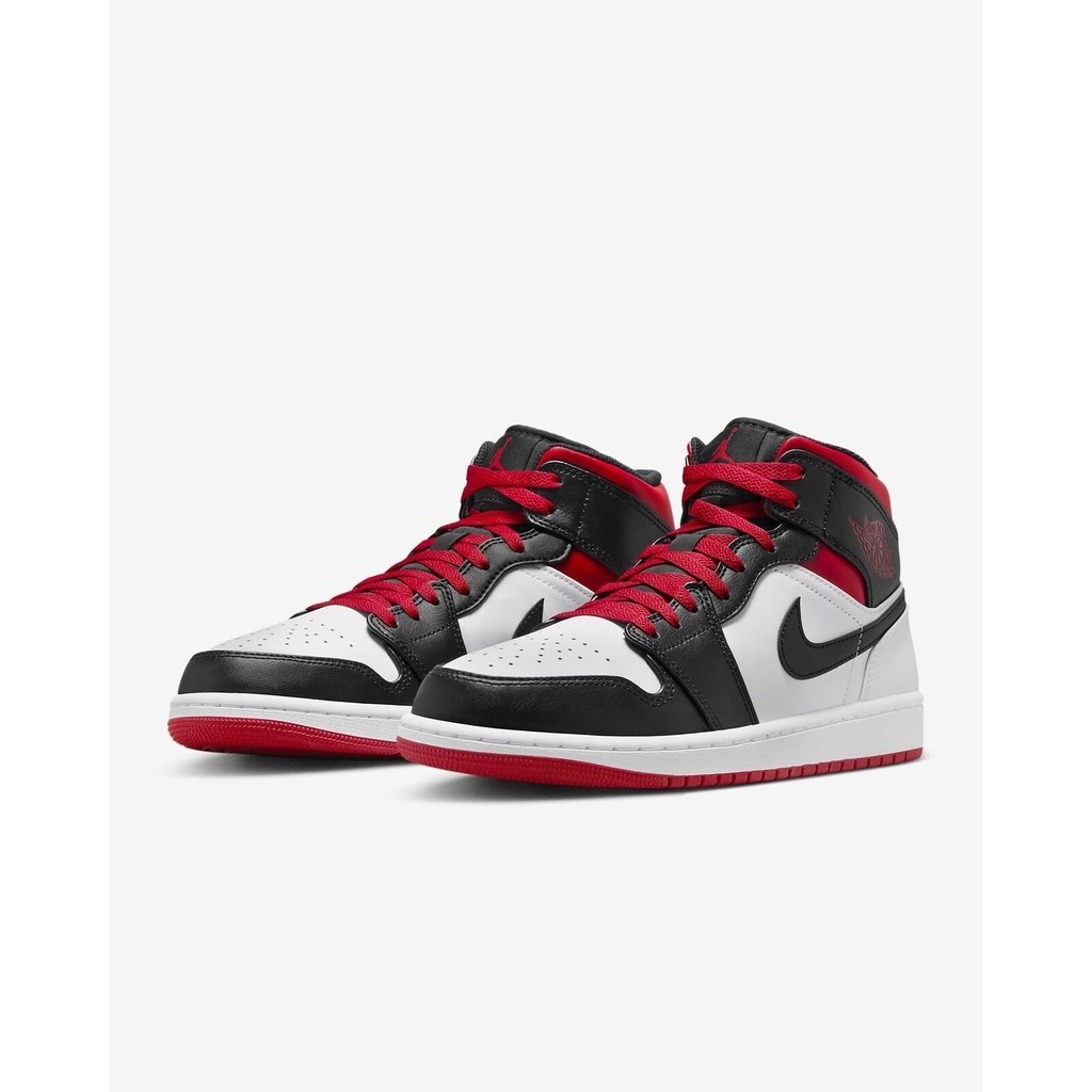 Air Jordan 1 Mid Gym Red/ Black Toe DQ8426-106 รองเท้าแฟชั่น