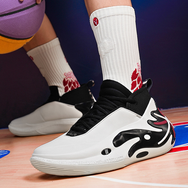 IEAGO Way Of Wade 11 Spike รองเท้าบาสเก็ตบอลใหม่มาถึงผู้ชายลื่นกีฬา Breathable Casual กรีฑาการฝึกอบร