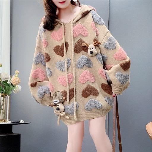 Apitta Studio l รุ่น  Heart of Grommit สเวตเตอร์ไหมพรมฮู้ดผ้าฟูนุ่มติดตุ๊กตาน้องหมา3D ถักทอลายหัวใจป