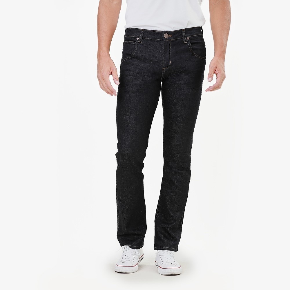 WRANGLER กางเกงยีนส์เอวต่ำทรงเข้ารูป SPENCER รุ่น WR WR84Z114 NAVY BLUE แรงเลอร์ กางเกงยีนส์ผู้ชาย กางเกง
