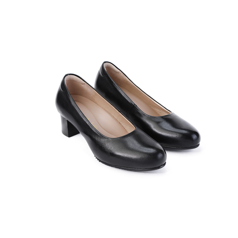 Hush Puppies รองเท้าผู้หญิง รุ่น  HP 8WDFB2044A - สีดำ (รองเท้าทางการหนังแท้ แบบสวม)