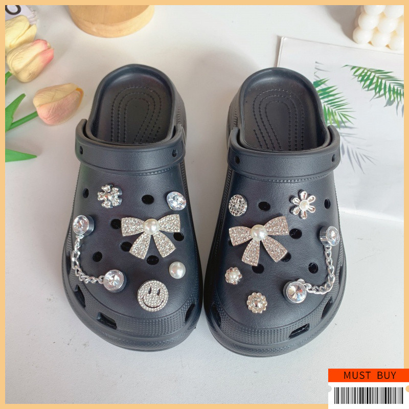 Jibbitz Crocs จี้ตกแต่งรองเท้า ชุดตัวต่อลายรองเท้า กันน้ำ | อุปกรณ์ตกแต่ง Clogs & Sandal สไตล์สากล