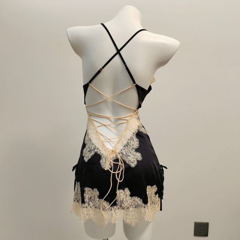 ใหม่ผ้าไหมน้ําแข็งเซ็กซี่ Loungewear ผู้หญิงเสื้อผ้า Hollow Lace Suspender Nightdress