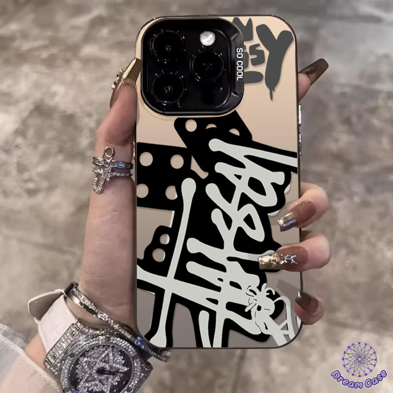 แฟชั่นตราสัญลักษณ์โลโก้กราฟิติโพสต์นุ่ม เคส IPhone 11 15 16 13 12 14 Pro Max XR 15 8 14 16 7 Plus X XS Max SE 2020
