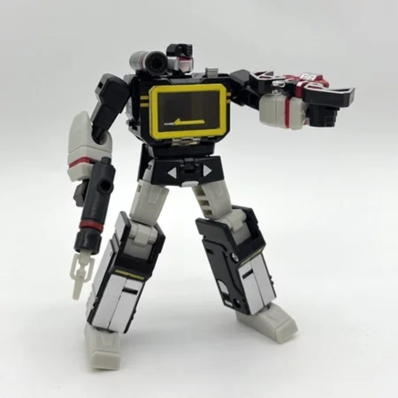 Perfect Transformation PocketToys Pt04 SoundWave รูปที่ 6