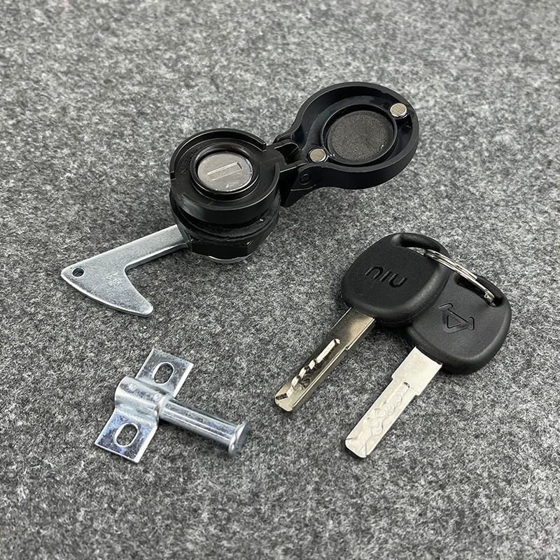 เฉพาะล็อคหางลูกวัวหางกล่องล็อครถยนต์ไฟฟ้า NQi M + N1s UQi US U + F0 B0 M2G2 G0 Trunk ล็อค