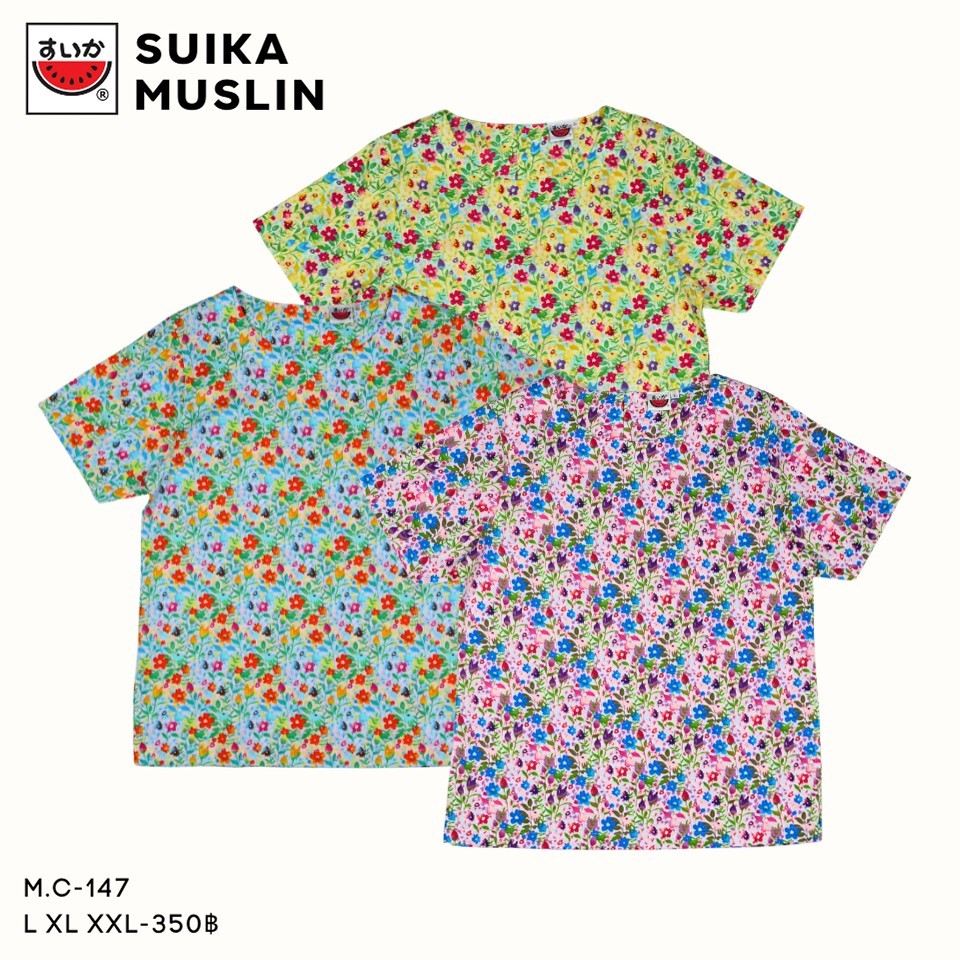 เสื้อแตงโม (SUIKA) - เสื้อผ้าป่านมัสลิน คอปาดกระดุมหลัง 3 เม็ด แขนสั้น ลายดอกไม้  (M.C-122)