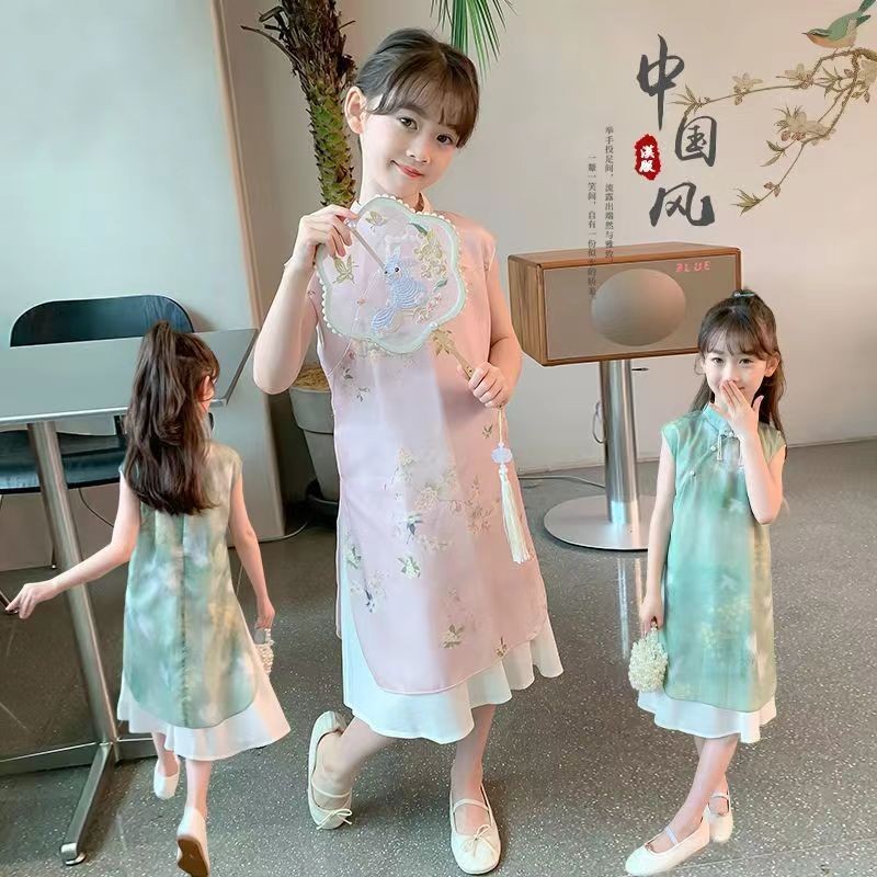 สาวชุดกี่เพ้าสไตล์จีน ฮันฟู สองชิ้นสไตล์จีนกลางความยาวปรับปรุง#女童旗袍连衣裙中式汉服两件国风中长款改良装假