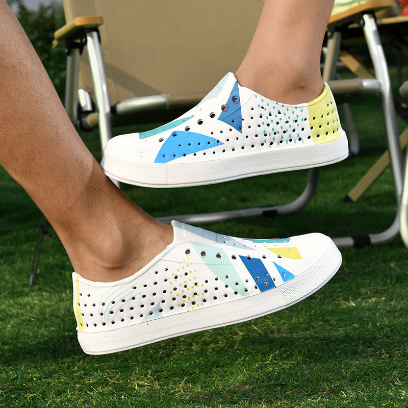 Influencer สไตล์เดียวกัน Graffiti คู่รองเท้าฤดูร้อน Breathable Hollow รองเท้าแตะ Beach Wading รองเท้า Anti - รูปที่ 6