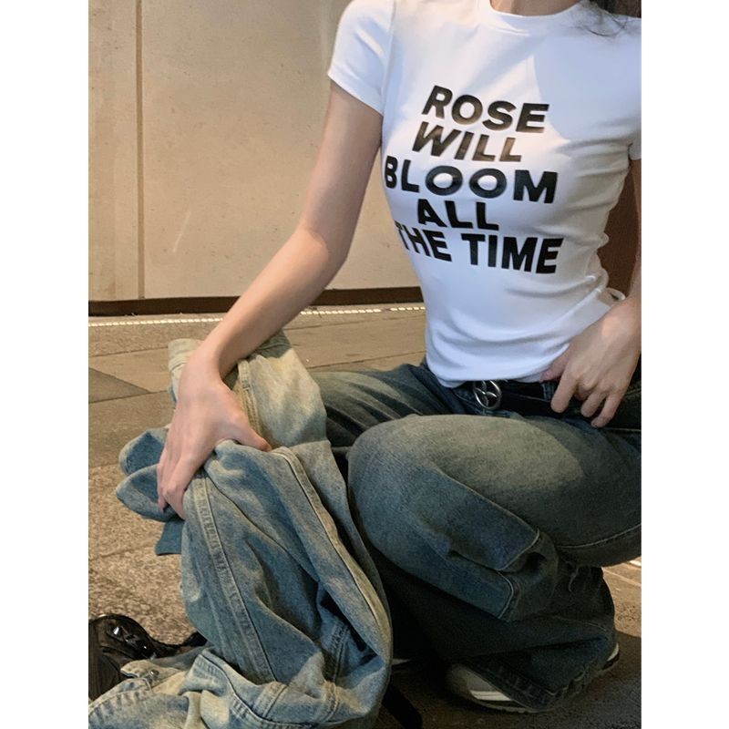 เสื้อยืดเข้ารูป สกรีนลายแน่นๆ ผ้าคอตตอน  เสื้อรัดรูปเสื้อยืดแขนสั้นคอกลม ใส่สบาย พร้อมส่งในไทย