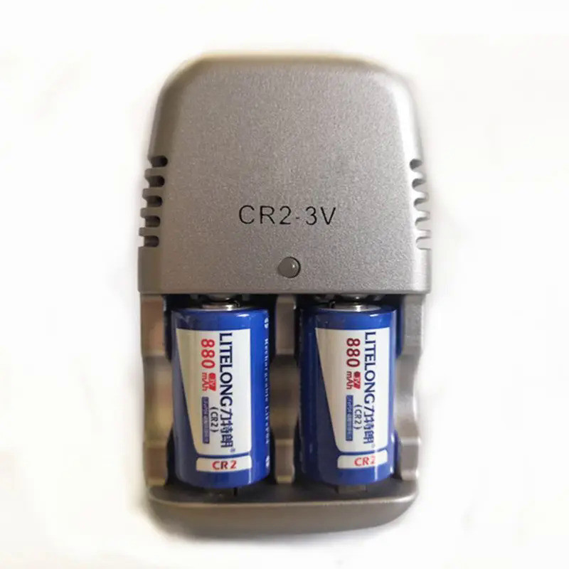 2PCS Large capacity 880mAh 3v CR2 lithium battery camera rechargeable battery + 1PCS cr2 battery cha