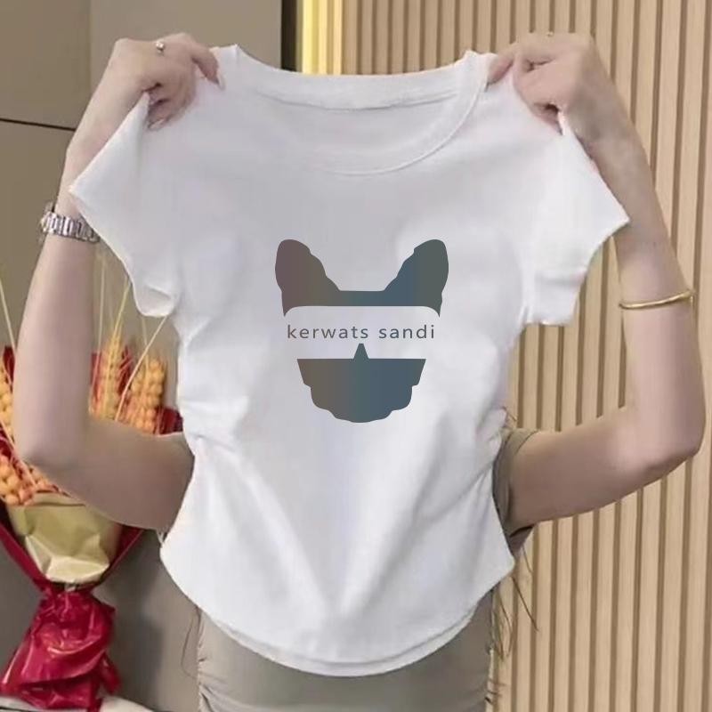 เสื้อยืดครอป แขนสั้น เวอร์ชั่นเกาหลีของกระแสน้ำแน่นเข้ารูปพอดีสั้นเอวสูงบางผู้หญิงด้านบน