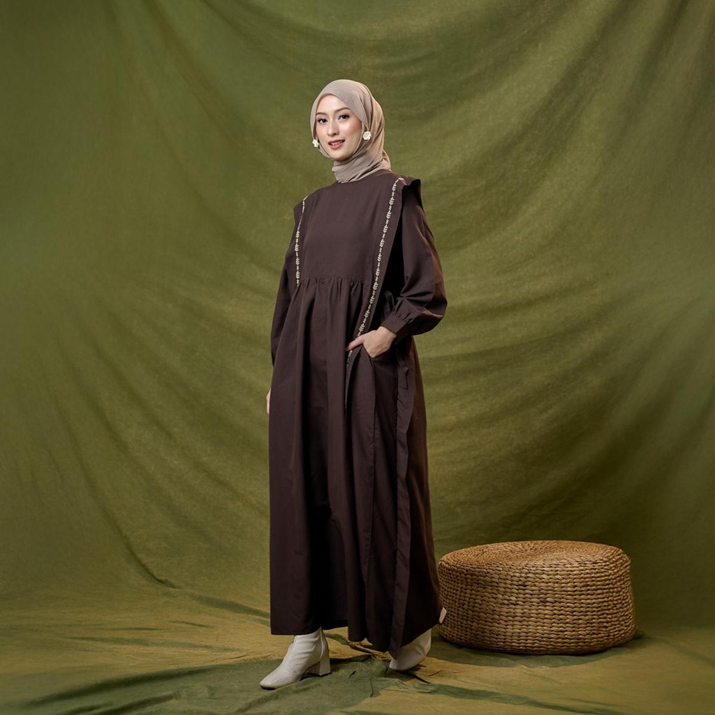 [MINOR] ZM Zaskia Mecca - Kavita Gamis Dress Musli ปักนุ่มสบาย - Romance of the Equator - Wijayakusu