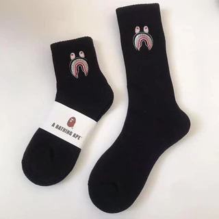 ใหม่ BAPE ape head ถุงเท้ากีฬาผ้าฝ้ายปักหนักระดับไฮเอนด์แฟชั่นผู้ชายและผู้หญิง