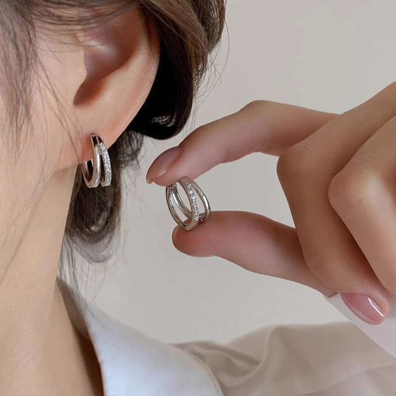 Bling Zircon รอบวงกลม Dangle ต่างหูหัวเข็มขัดหู Studs อุปกรณ์เสริม