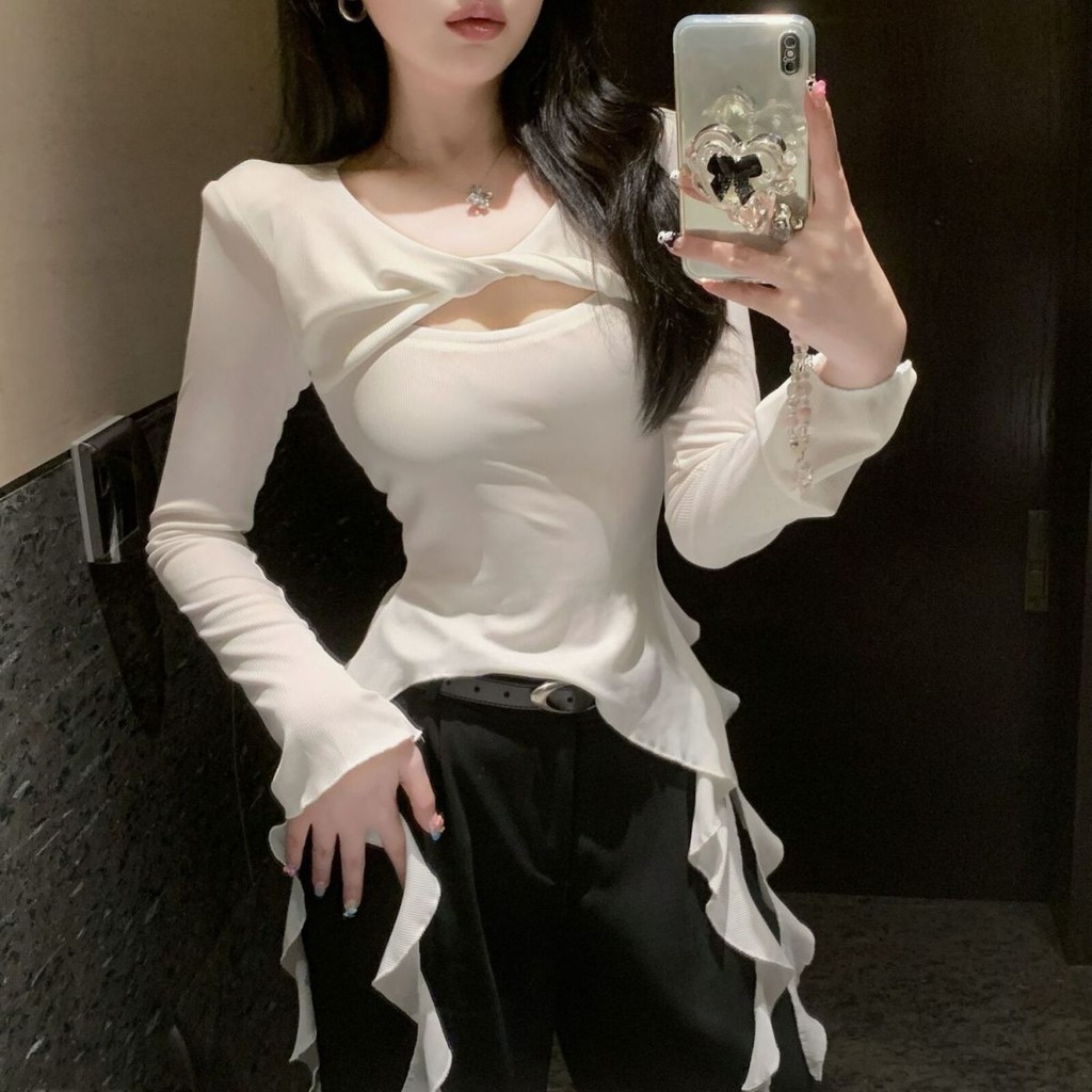 Hot Girl Design Sense Split Hollow ไม่สม่ําเสมอริบบิ้น Slim-Fit เสื้อยืดฤดูใบไม้ร่วง All-Match Slimmer ดู Classy Top ผู้หญิง 11.