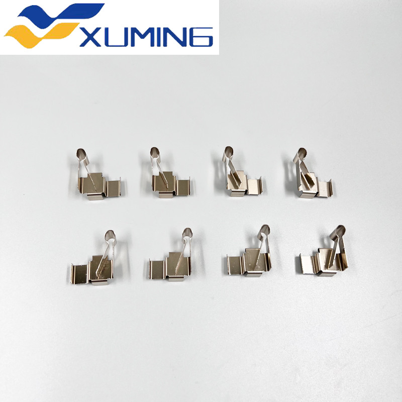 1 ชุด 8 ชิ้นเบรค Pad คลิปสําหรับ 2005-2015 Toyota Innova Brake Fitting Kit 04947-0K010