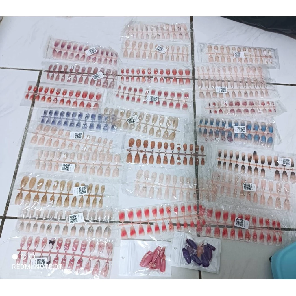 เล็บปลอมอะคริลิค Z128 สไตล์ฝรั่งเศส สีขาวชมพู 24 ชิ้น thumbnail 4