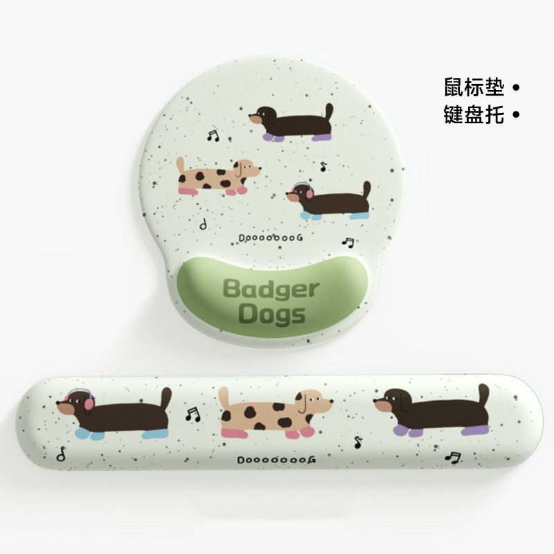 [ข้อเสนอพิเศษ] V-SION Dachshund แผ่นรองเมาส์ข้อมือสาวแผ่นรองข้อมือกันลื่นแป้นพิมพ์แล็ปท็อปสํานักงานส่วนที่เหลือมืออุปกรณ์ต่อพ่วงการ์ตูนขายร้อนของขวัญขายดี