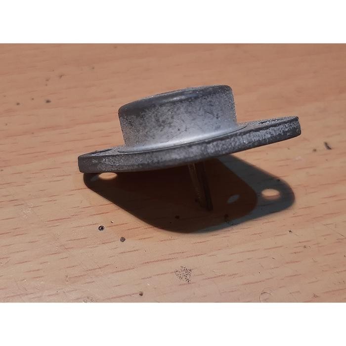 ชิ้นส่วนทรานซิสเตอร์ 2SC3026 2SC 3026 C3026 อุปกรณ์ไฟฟ้า Hitachi NOS