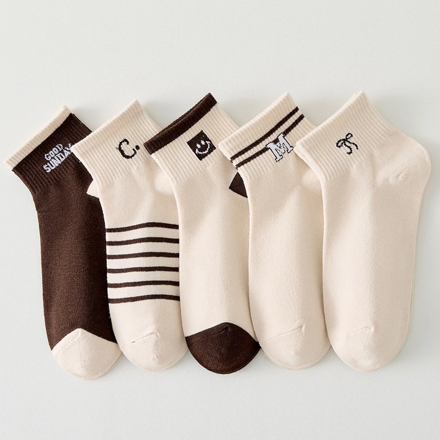SY SHOP899 ถุงเท้าข้อสั้น (5สี/10คู่) ถุงเท้าแฟชั่น เนื้อผ้านุ่ม ลายครีมน้ำตาล พร้อมส่ง