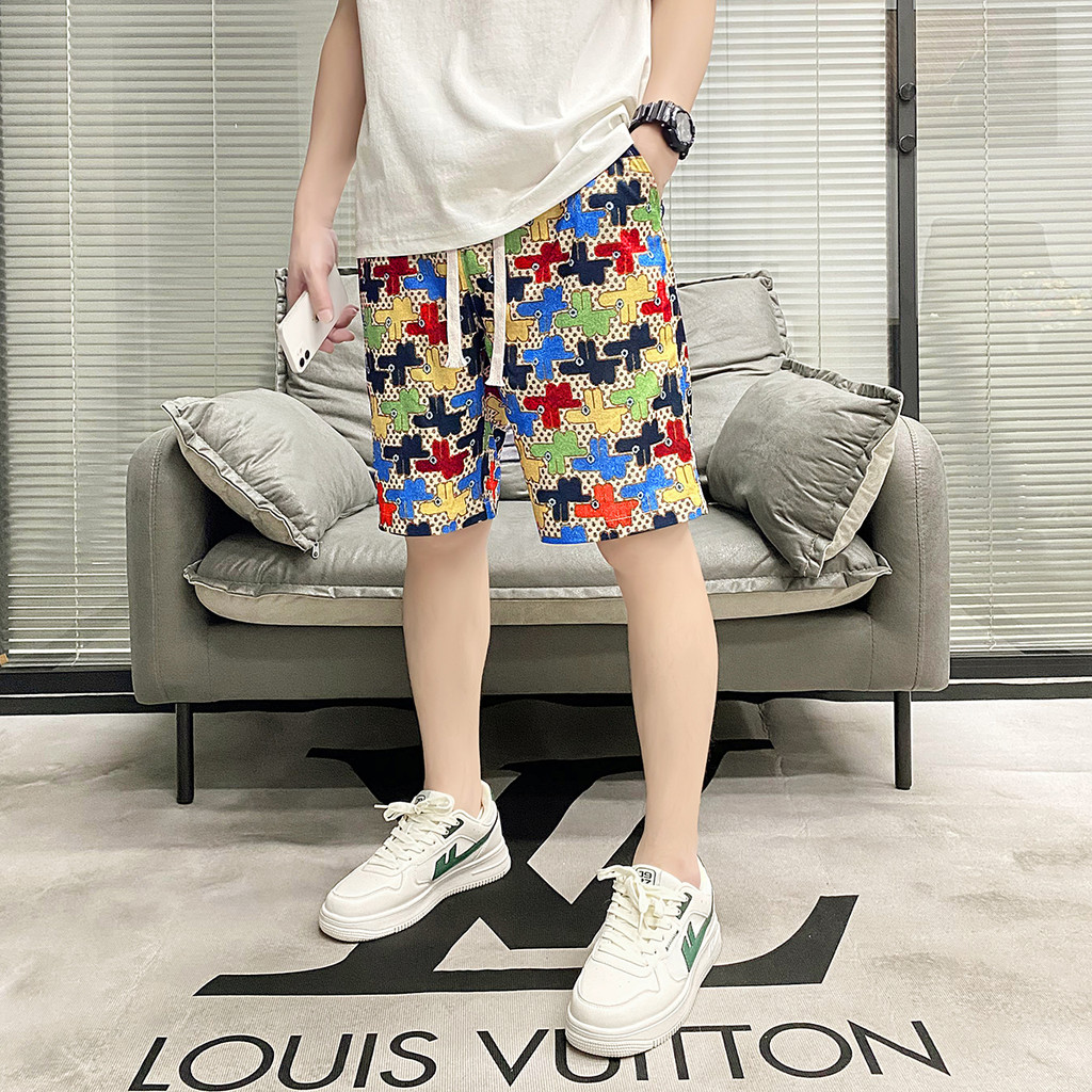 TT HOME01 กางเกงขาสั้นแฟชั่น สามารถสวมใส่ได้ทั้งชายหญิง ลวดลายสมัยใหม่ ใส่สบาย QC-DK8018