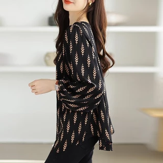 ในสต็อก Graceful Womens Long Puff Sleeve Round Neck Chiffon Top Loose Fit Ideal for Work หรือ Casual Wear