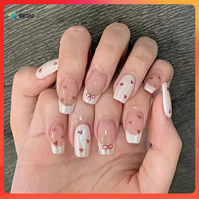 เล็บปลอม ทรงสี่เหลี่ยมสั้นสามารถใช้ซ้ําได้ 24 ชิ้น  พร้อมส่ง