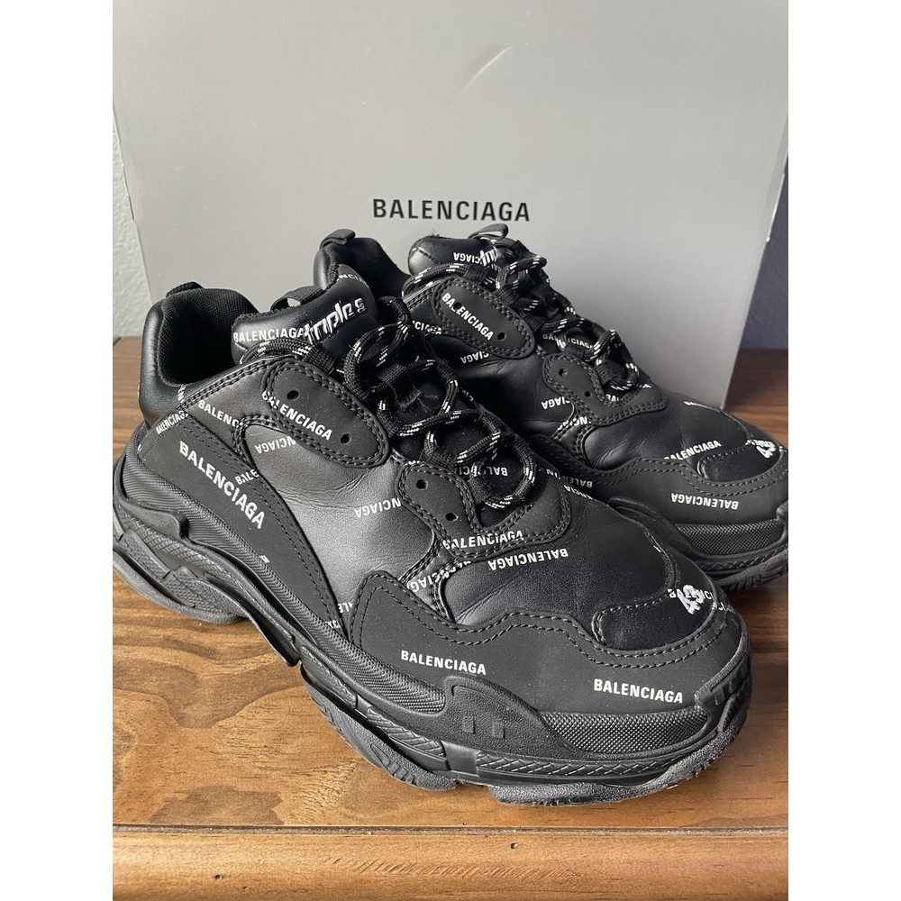 Balenciaga Triple S All Over Logo - Black & White ของแท้