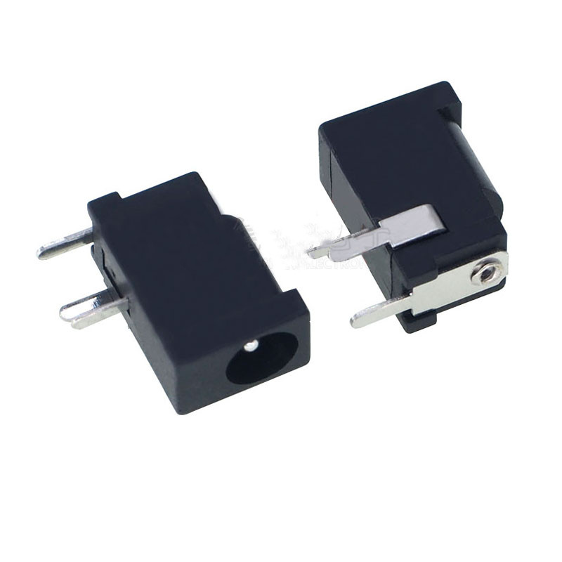 Dc-002 3.5 * 1.3 ปลั๊กตรงสามพิน 2 พิน 3.5 * 1.3 มม. DC002 ปลั๊กไฟ DC