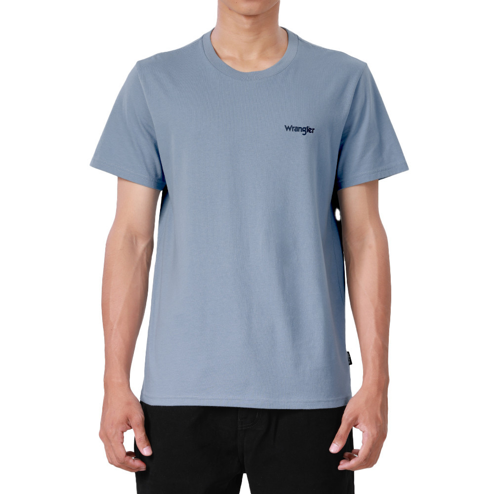 WRANGLER เสื้อยืดแขนสั้นผู้ชาย Regular รุ่น WR F524MTSSF80 สีฟ้า