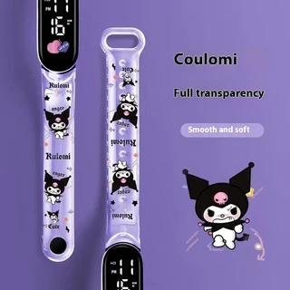 🕒✨【นาฬิกาคุโรมิ】ดิจิตอลเด็กสไตล์การ์ตูนสว่างไฟ+กันน้ํา ขนาดกะทัดพกพาสะดวก ช่วยเสริมทักษะการจัดเวลาและความอดทน 🌟 ของขวัญวันเกิดสำหรับเด็ก 6-12 ปี 🌟