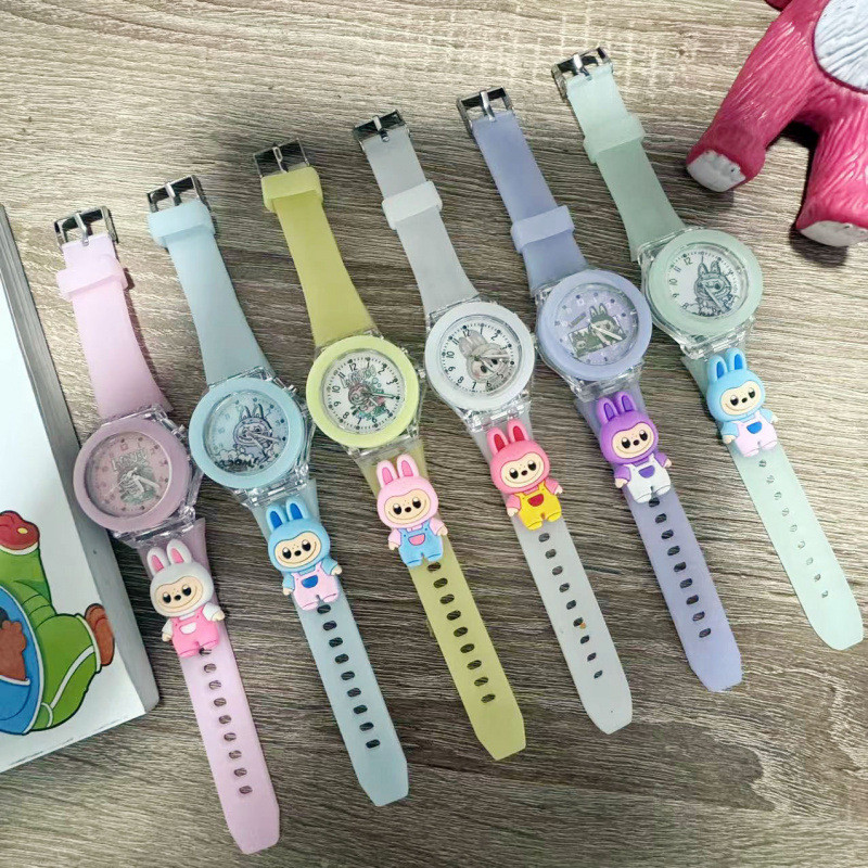Labubu Candy สีนาฬิกาเด็กสายนาฬิกาซิลิโคนสําหรับเด็กชายและเด็กหญิงการ์ตูนน่ารักคุณภาพสูง Monster นาฬิกาเด็ก