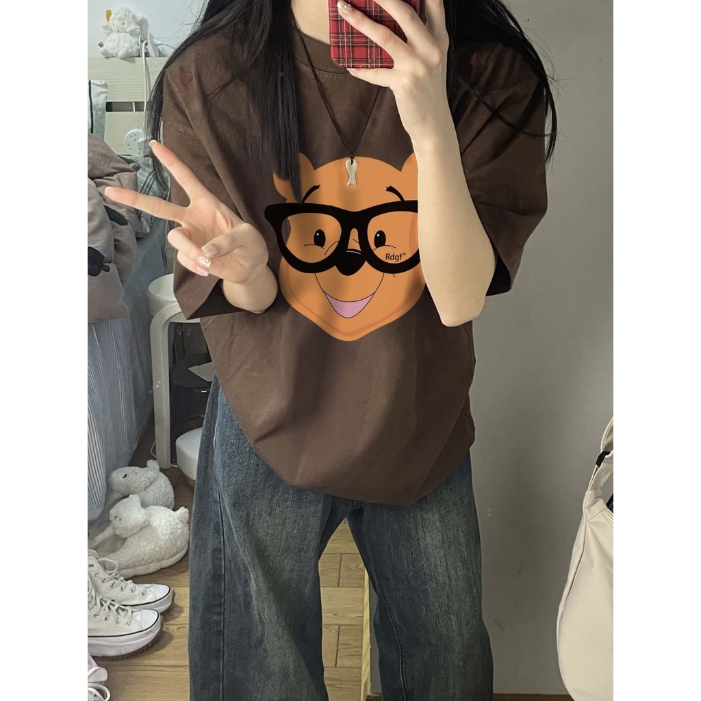 เสื้อยืดสไตล์ฮ่องกงหญิงย้อนยุคบางสดและหลวมเสื้อคู่
