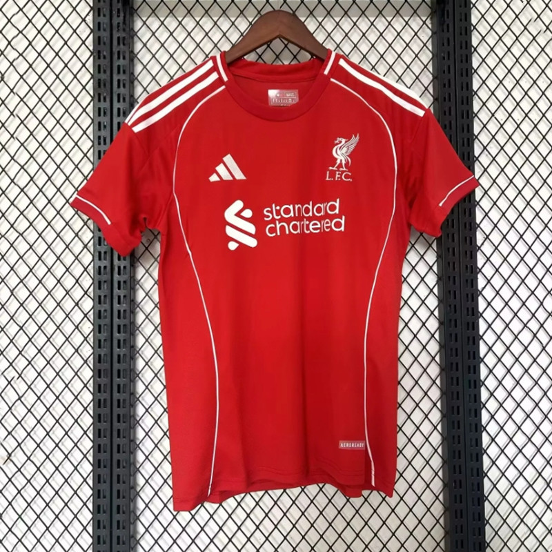 25/26 เสื้อฟุตบอลผู้ชายคุณภาพสูง Liverpool Home AAA+