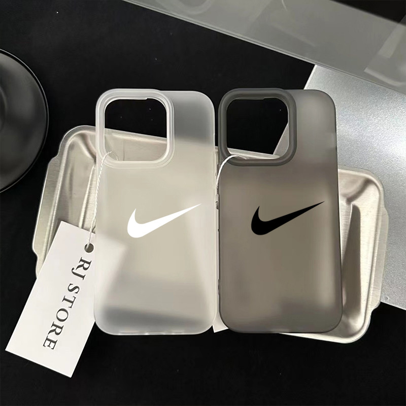 ฝาครอบโทรศัพท์นุ่ม สีดำและสีขาวคว่ำตะขอ For iPhone 11 13 15 เคส ไอโฟน12 14 ProMax 7 8Plus X XR XSMaxกันกระ