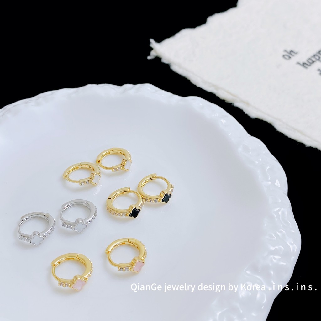 ต่างหู ทองแดงชุบ 18K ทองแท้ Micro-Inlaid Zircon Four-Leaf Clover ต่างหูสุภาพสตรีเครื่องประดับ