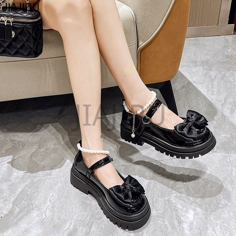 Size 35-45 British Non-slip Round Toe Black Bow Leather Shoes 44 Large Size Women Shoes 43 Korean Fashion Beige Cosplay Beaded Platform Mary Jane Shoes Black Thick Heel School Shoes Japanese JK Uniform Lolita Doll Shoes French Casual Retro Princess Shoes