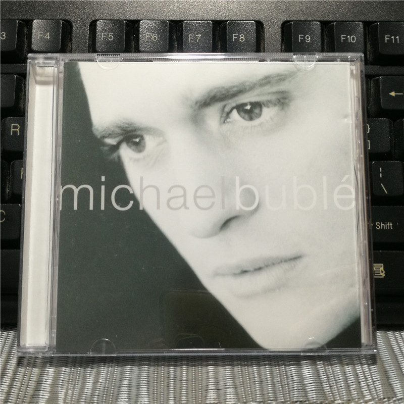 G4770:Michael Buble viewer