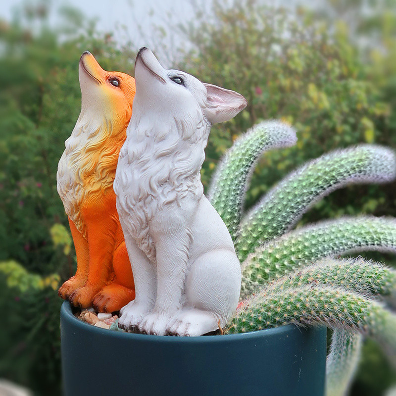 【พร้อมส่ง】ของตกแต่ง ตกแต่งสวน แต่งสวน รูปปั้นสุนัขจิ้งจอกเรซิน รูปปั้นจิ้งจอกเก้าหาง อุปกรณ์ตกแต่งพืชอวบน้ำ กระถางดอกไม้ งานฝีมือเรซิน สวน สนามหญ้า ระเบียง
