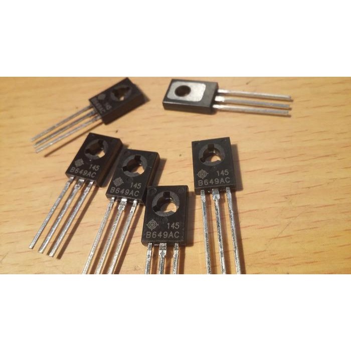 ตอนที่ 2SB649 2SB 649 B649 อุปกรณ์ไฟฟ้า Hitachi