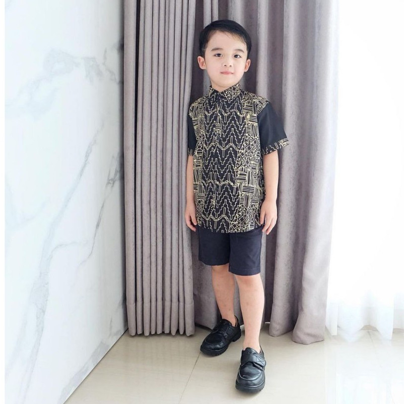 จัดส่งฟรี เสื้อบาติก Bekids Hira Boys