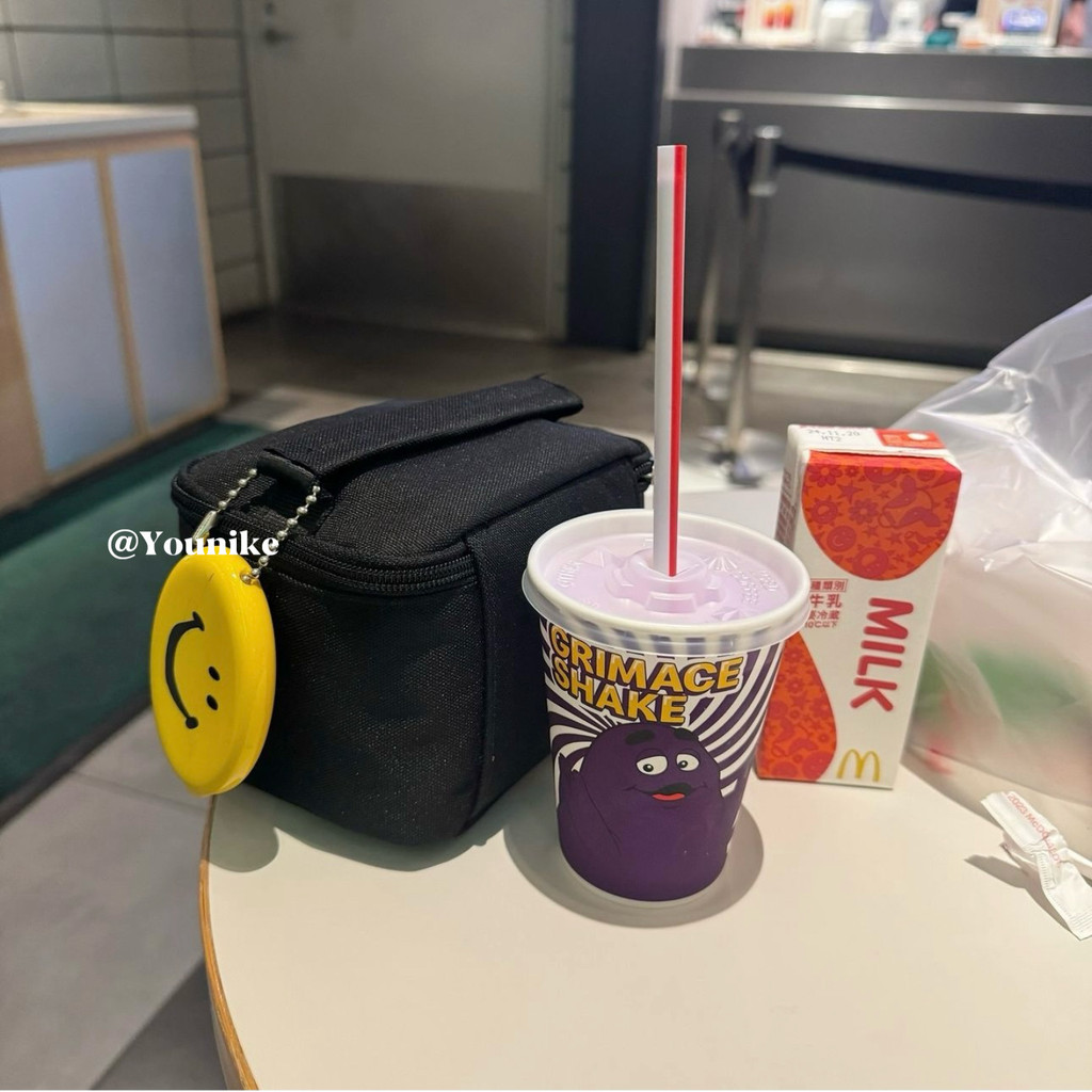 สไตล์เกาหลี อิน อารมณ์ดีหน้ายิ้มสร้างสรรค์กระเป๋าใส่เหรียญที่ไม่ซ้ํากันมินิน่ารักสร้างสรรค์ที่ไม่ซ้ํากันพวงกุญแจจี้กระเป๋าบล็อกเกอร์สไตล์เดียวกันแฟชั่นจี้หม