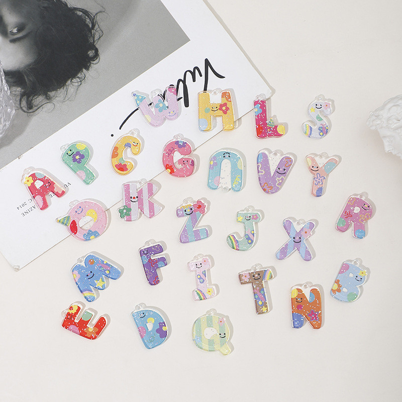 ตัวอักษรสีอะคริลิจี้เครื่องประดับ DIY