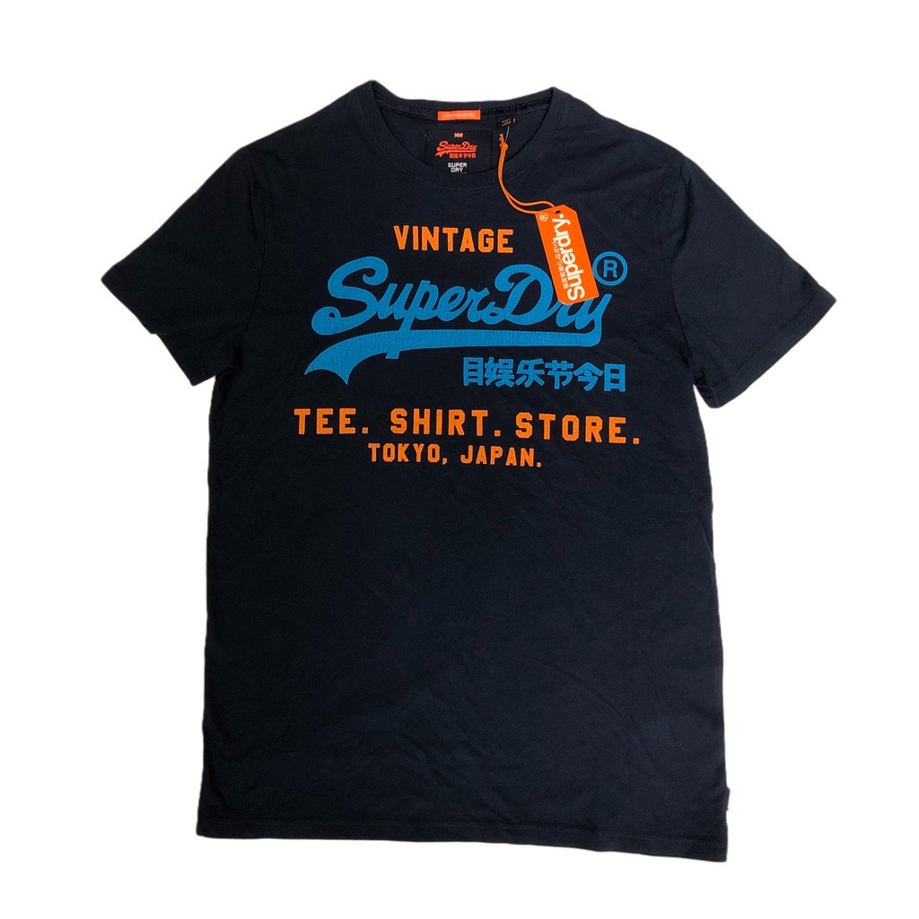 เสื้อยืดสไตล์วินเทจผ้าฝ้ายพิมพ์ลาย Superdry