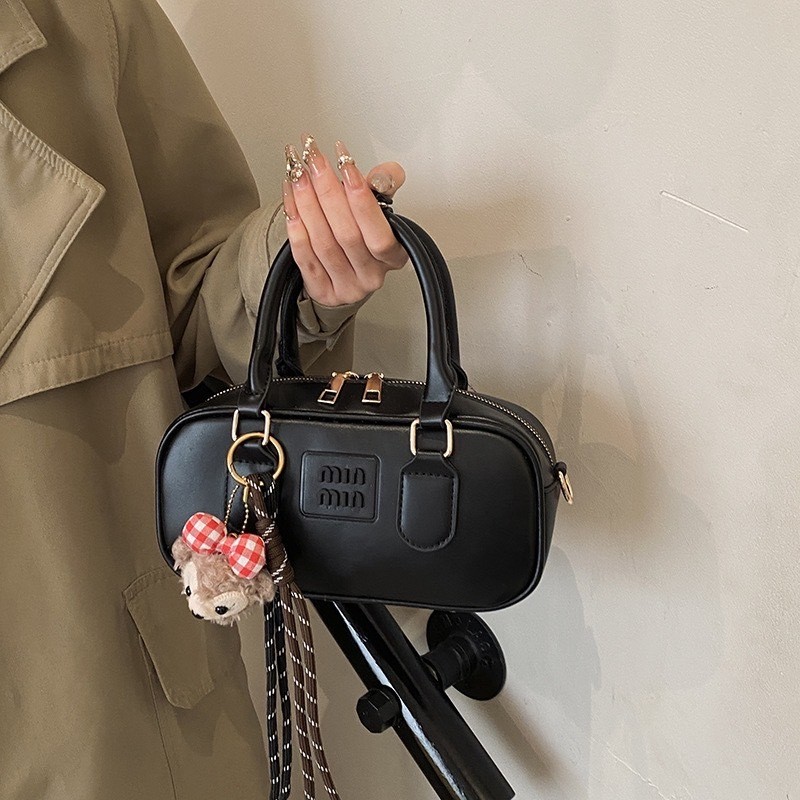 พร้อมส่ง กระเป๋าถือ หนัง Miu กระเป๋าสะพาย สะพายข้าง น่ารักๆ สไตล์เกาหลี