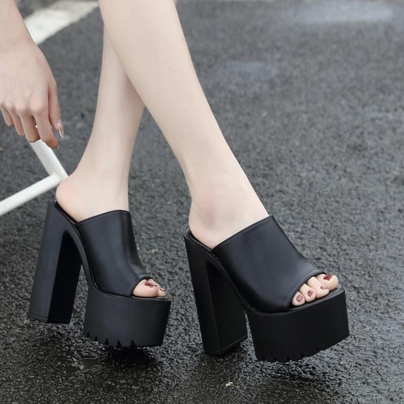 CG SLIPPERS 14P SUPER SMOOTH LUXURY SOLES รองเท้าแตะผู้หญิงรองเท้า TGYUH123 BB NN1 CC11BB22FF