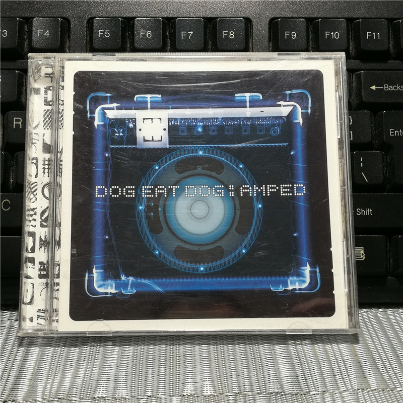 G4852: Dog Eat Dog-Amped [ของสะสม]
